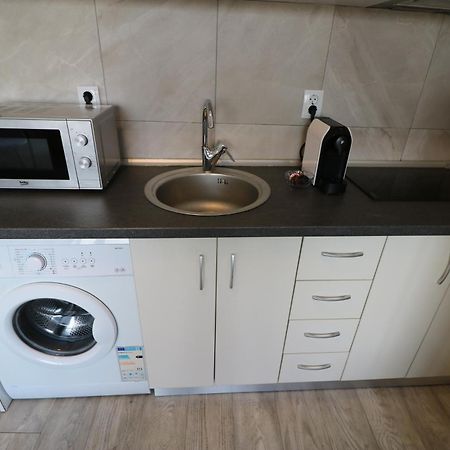 Cozy Deluxe Apartment - Old Town - Free Minibar Bukarest Kültér fotó