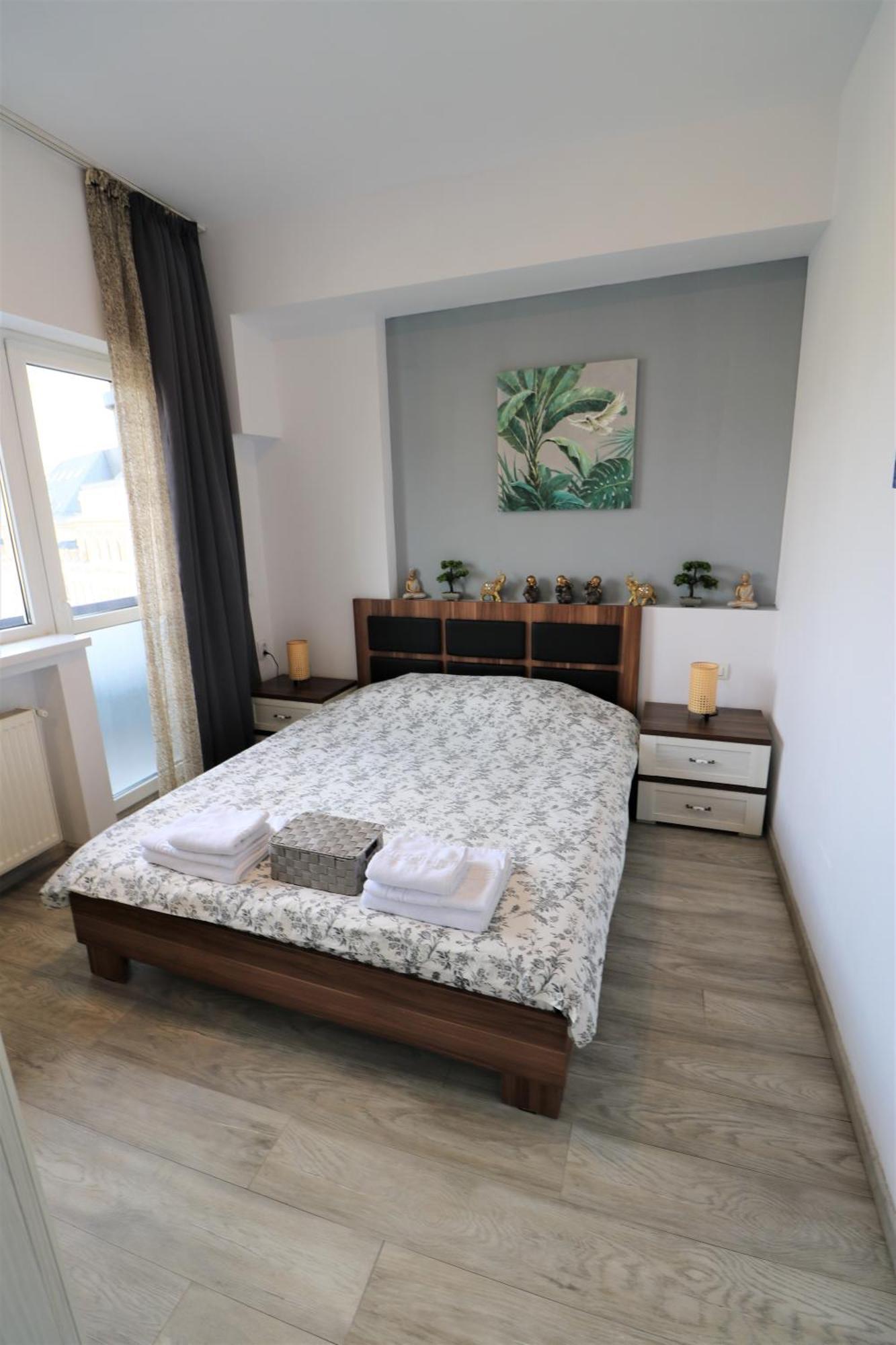Cozy Deluxe Apartment - Old Town - Free Minibar Bukarest Kültér fotó